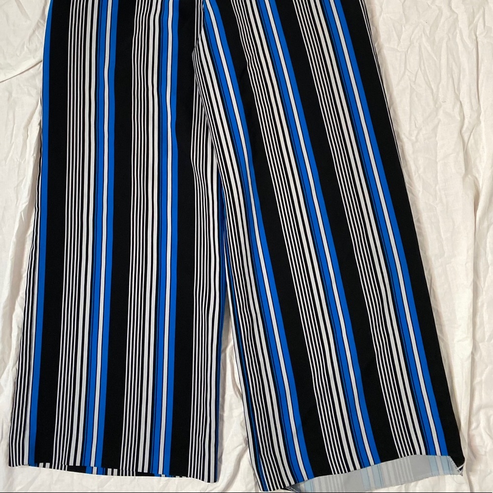 High waisted blue striped pants